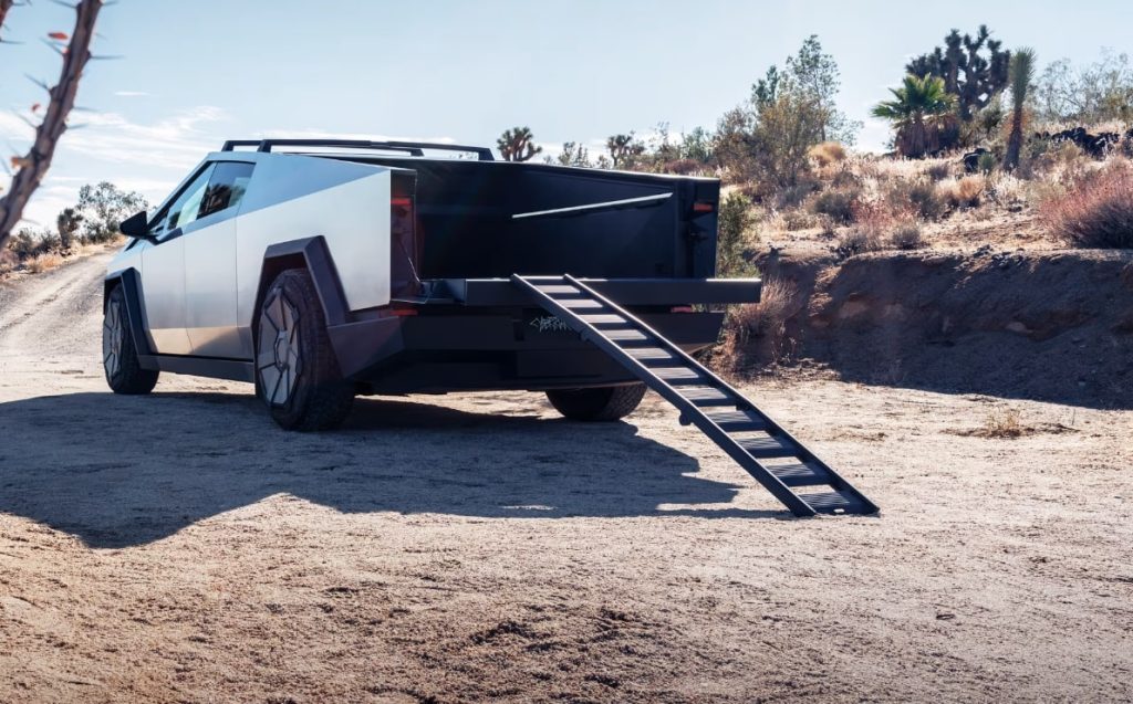 Tesla Cybertruck: ecco alcuni accessori | Elettronauti.it