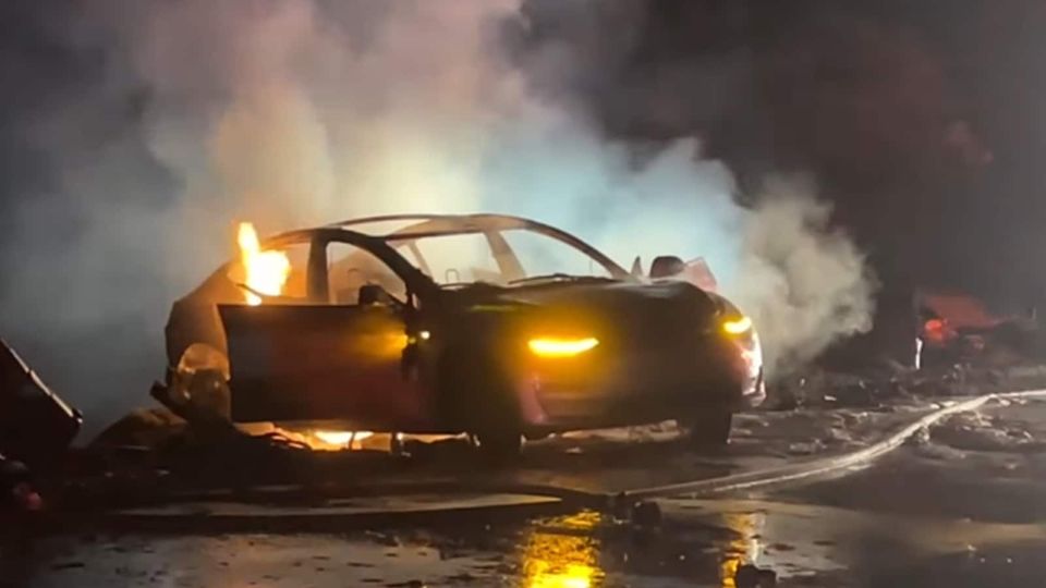 Tesla Model 3 in fiamme