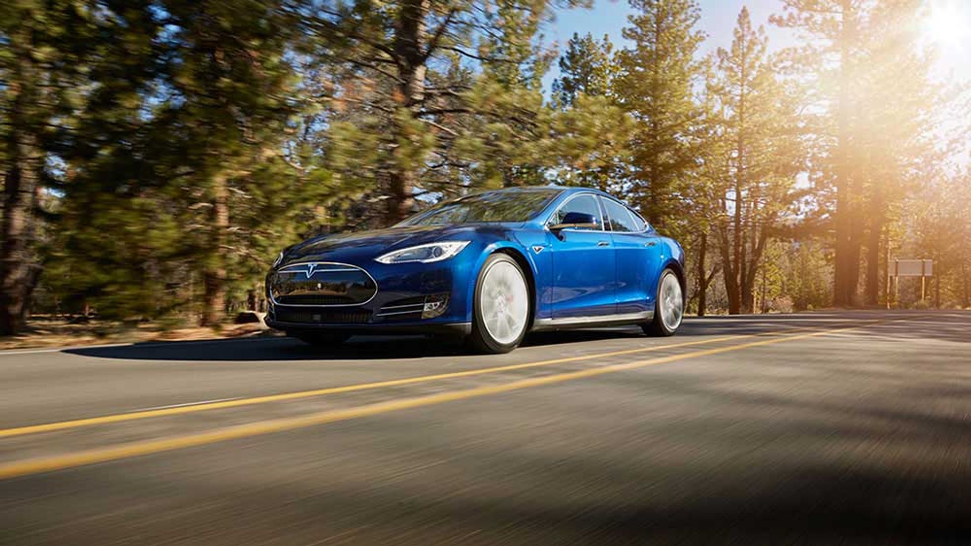 Tesla Model S Blu Anteriore