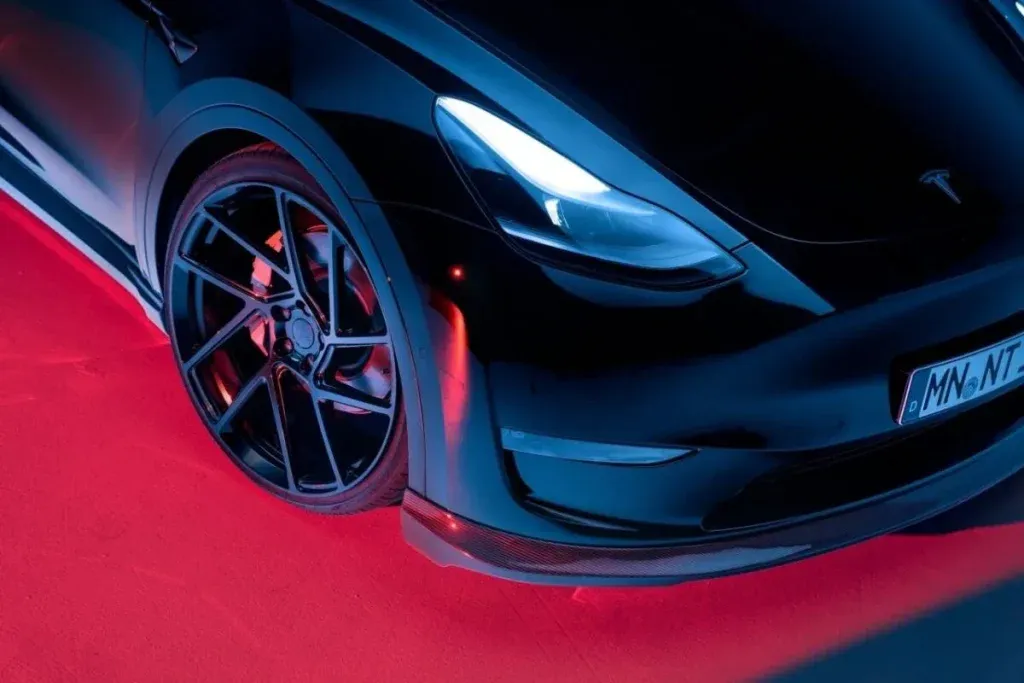 Kit Novitec per Tesla Model Y | Elettronauti.it