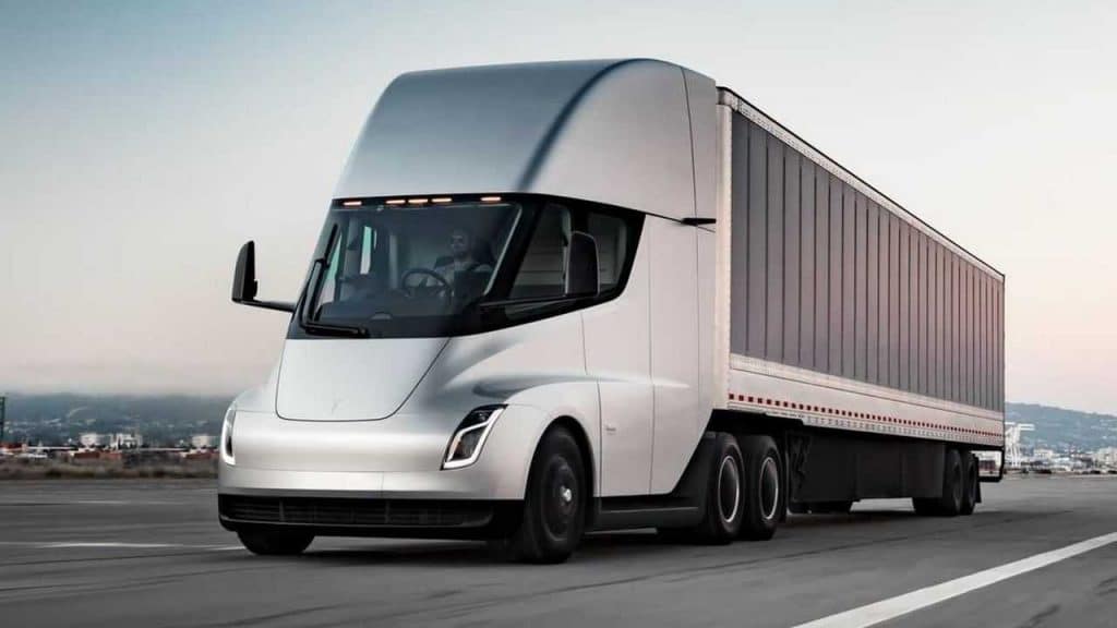 Tesla Semi Frontale