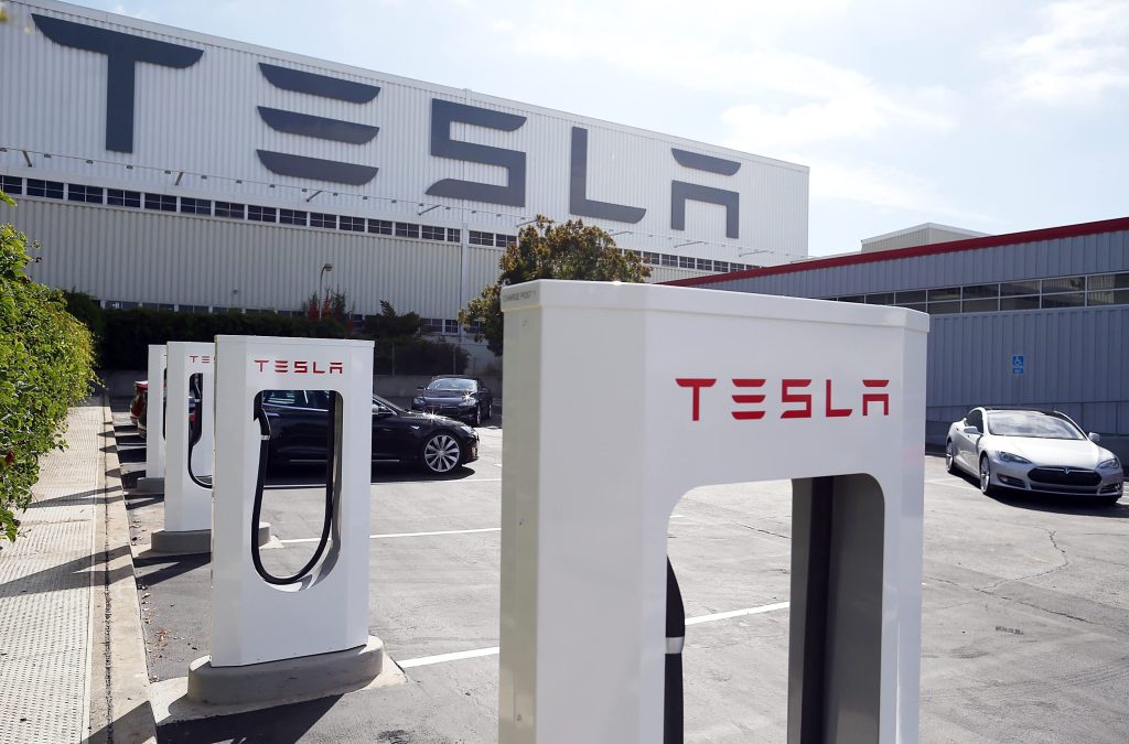 Tesla Supercharger – Le tariffe di ricarica aggiornate | Elettronauti.it