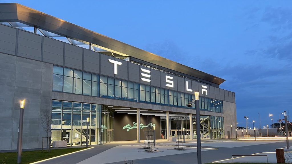 Tesla accelera in Germania, batterie prodotte localmente e più export per l’Europa | elettronauti.it