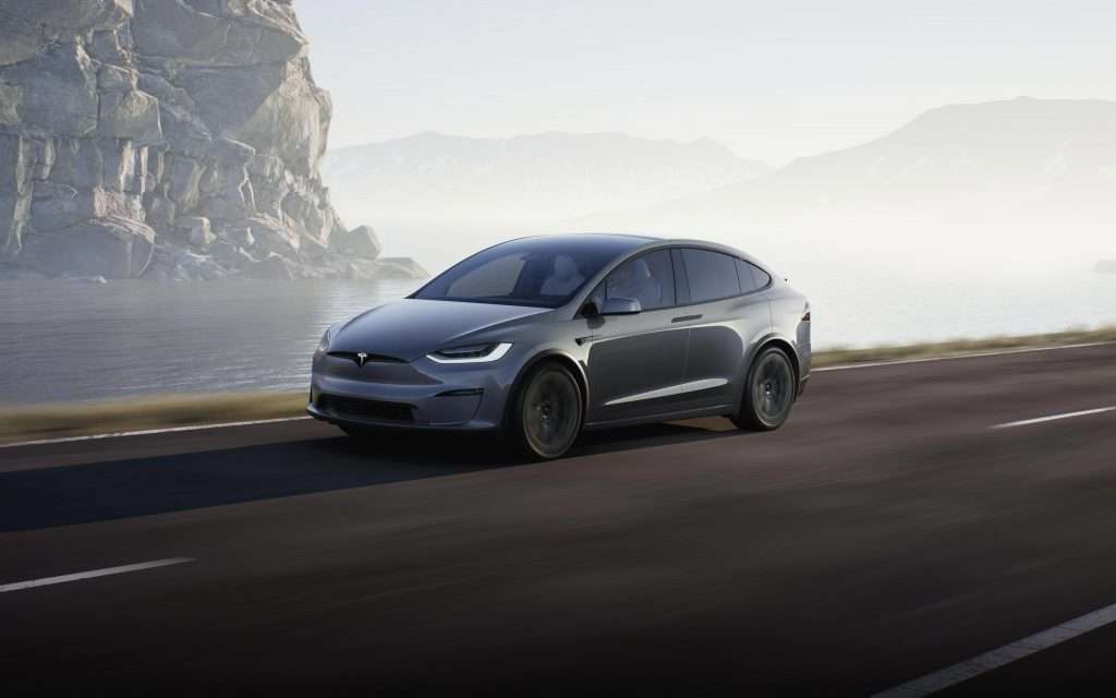 Tesla Model X Anteriore