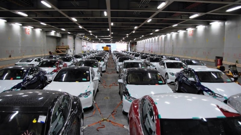 Tesla inizia a spedire auto con meno del 50% di carica, dà miglia Supercharging gratuite | Elettronauti.it