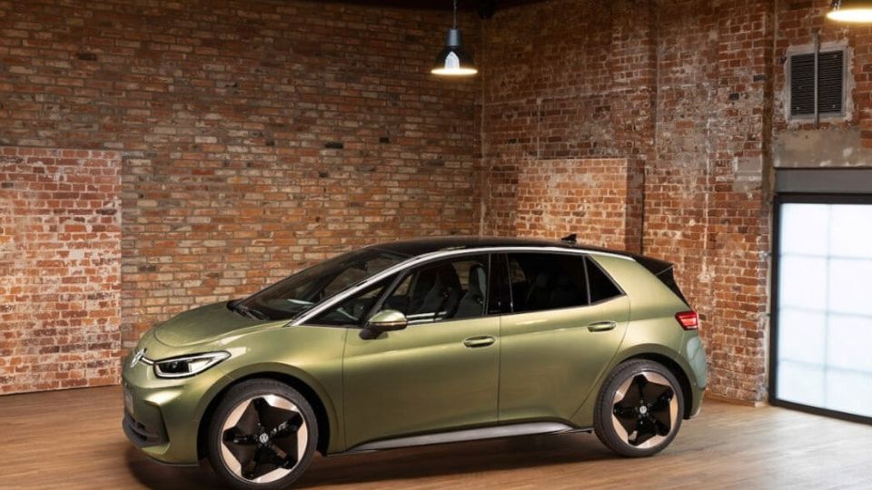 NUOVA ID.3 VOLKSWAGEN 2023 ecco cos’è cambiato con il restyling