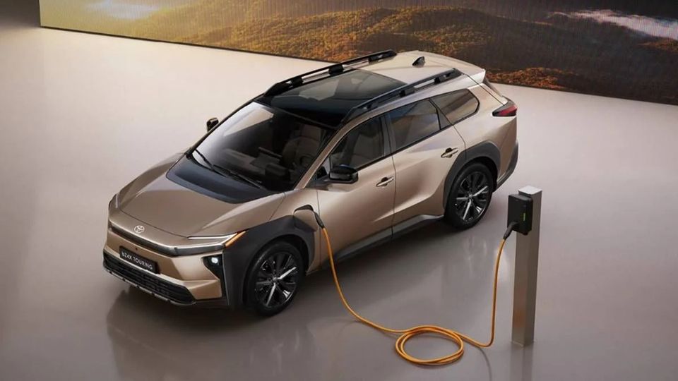 Toyota bZ4X Touring: il SUV elettrico familiare