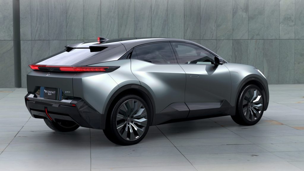 Toyota mostra un nuovo SUV elettrico compatto | Elettronauti.it