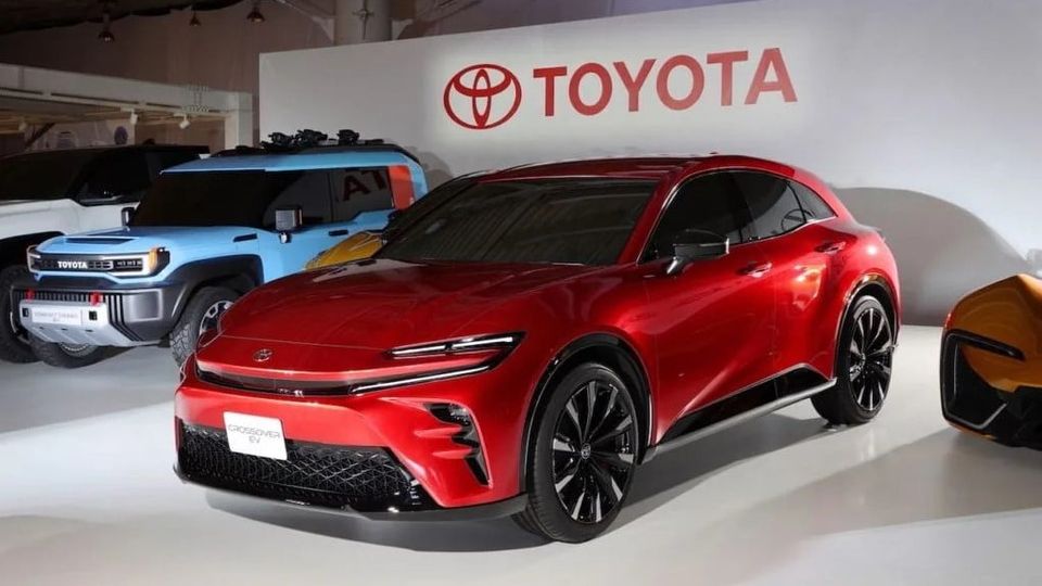 Toyota BZ2X C-HR Rossa