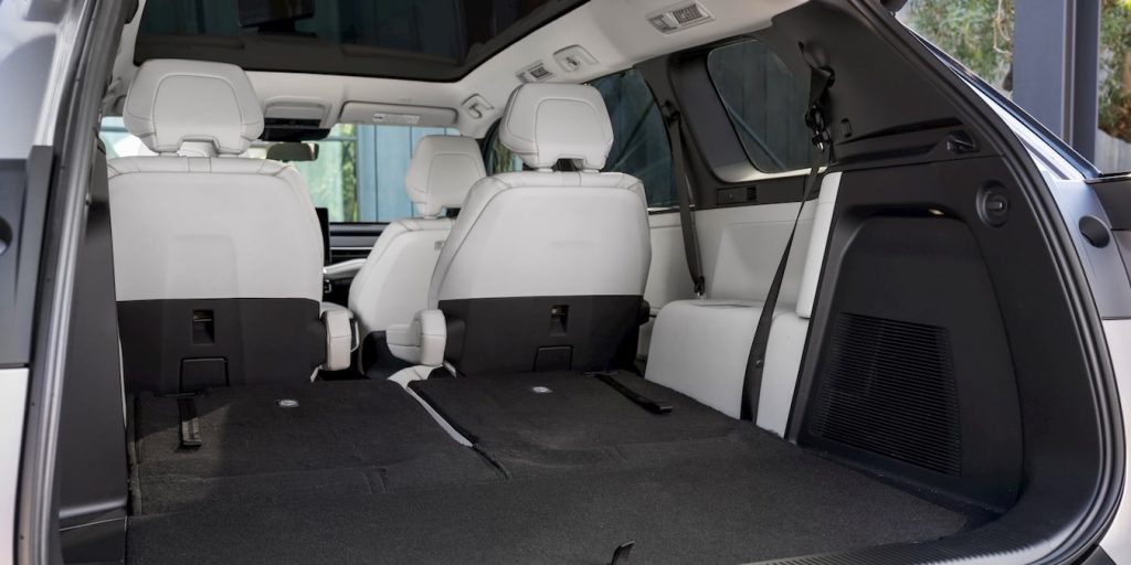 Toyota Highlander EV 2027:  oltre 500 km di autonomia | Elettronauti.it