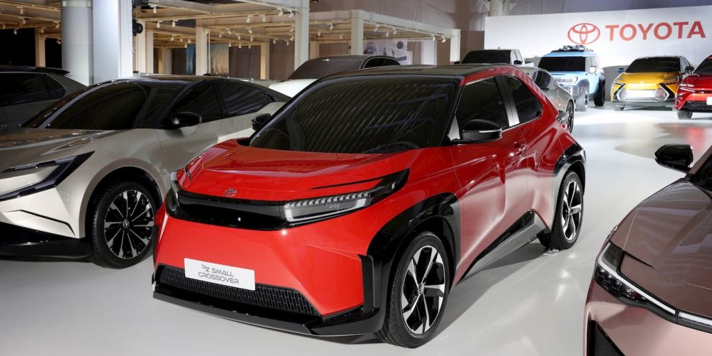 Toyota sta sviluppando un piccolo crossover elettrico bZ con... Suzuki? | Elettronauti.it