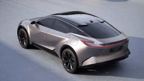 Toyota conferma lo Sport Crossover elettrico realizzato con BYD pronto nel 2025 | Elettronauti.it