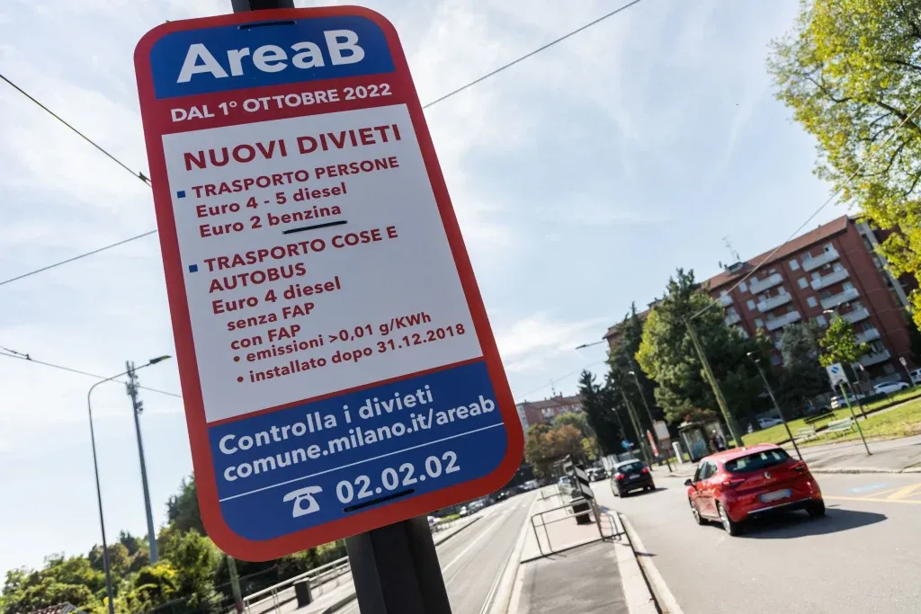 Usate i mezzi pubblici per non inquinare... dicevano... | Elettronauti.it