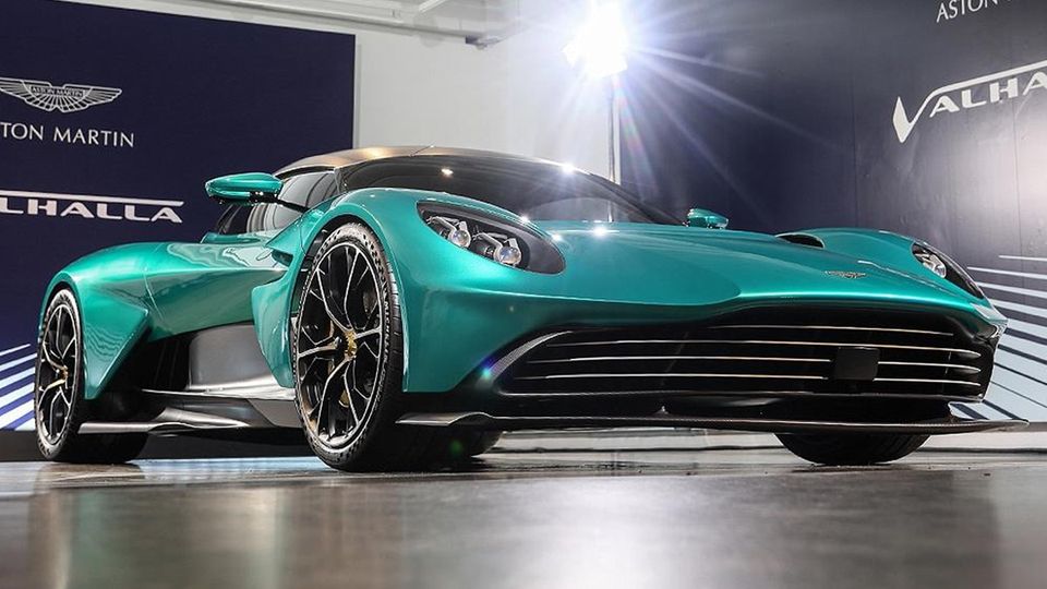 Aston Martin collabora con Lucid per creare veicoli elettrici ultra-lusso e ad alte prestazioni