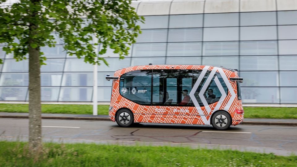 La guida autonoma di livello 4 di Renault per il trasporto pubblico