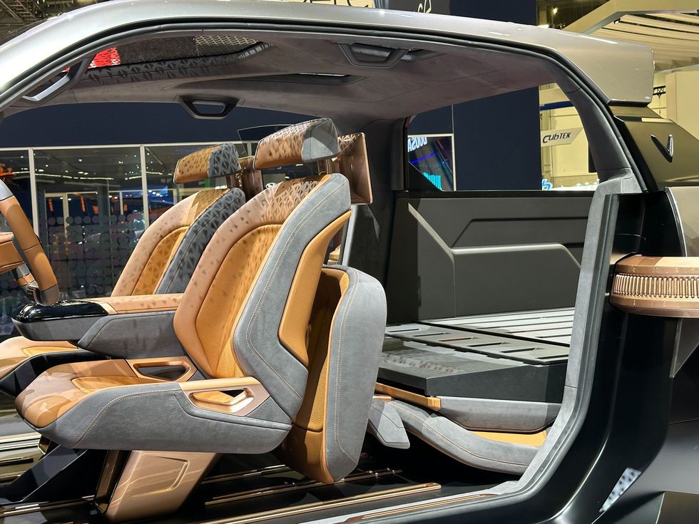 VinFast (VFS) presenta il concept di pickup EV "Wild" e annuncia l'intenzione di vendere il mini SUV VF 3 negli USA | Elettronauti.it