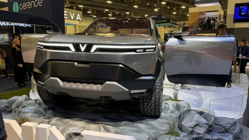VinFast (VFS) presenta il concept di pickup EV "Wild" e annuncia l'intenzione di vendere il mini SUV VF 3 negli USA | Elettronauti.it