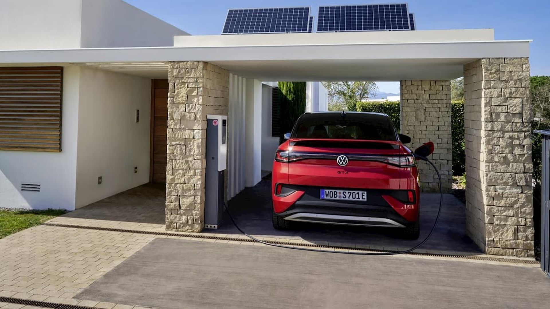 Volkswagen introduce finalmente la ricarica bidirezionale su ID.4