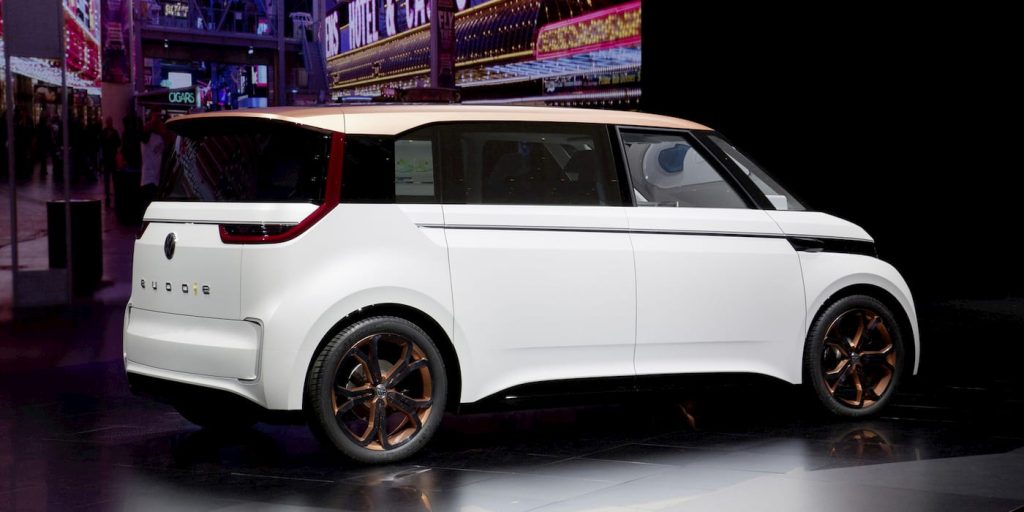 Volkswagen prepara un minivan elettrico più economico sotto l’ID.Buzz: debutto entro il 2028? | Elettronauti.it