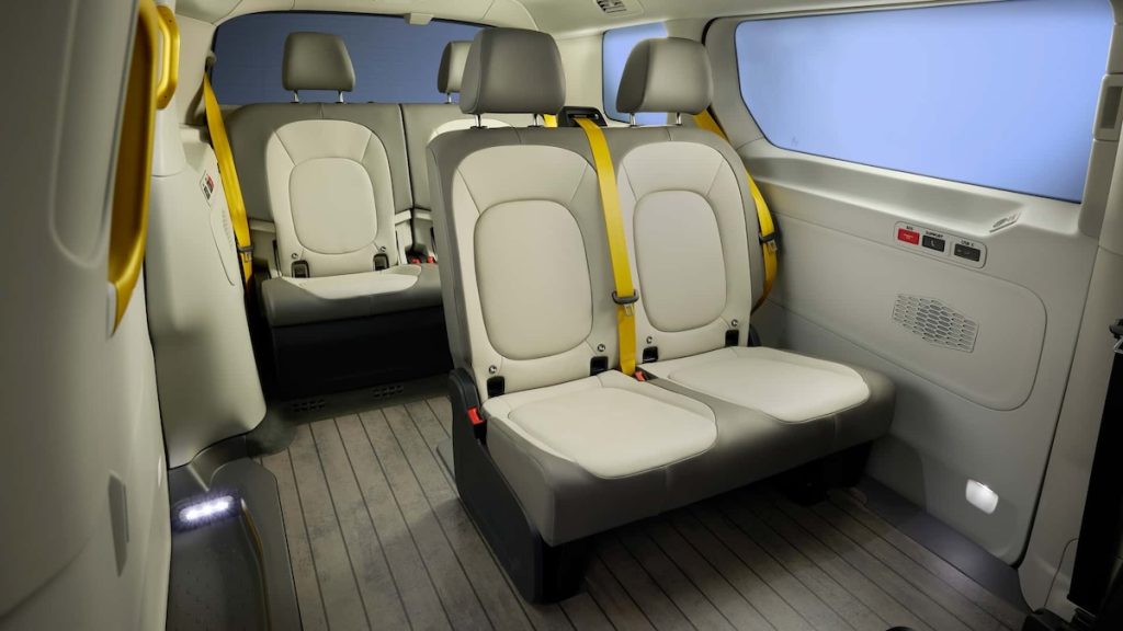 Volkswagen ID. Buzz robotaxi debutta a Los Angeles | Elettronauti.it