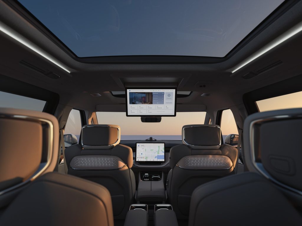 EM90: la prima Volvo esce dalla catena di montaggio | Elettronauti.it