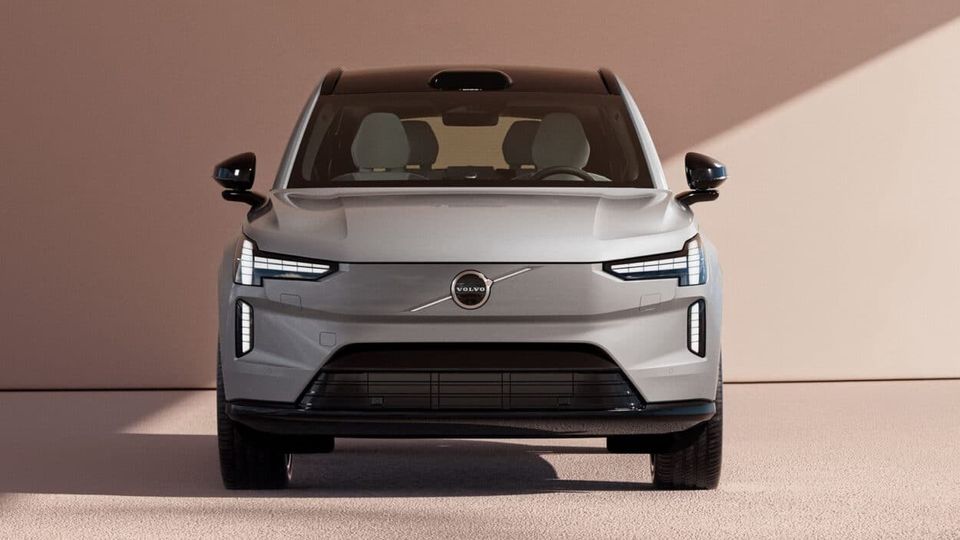 volvo ex90 frontale