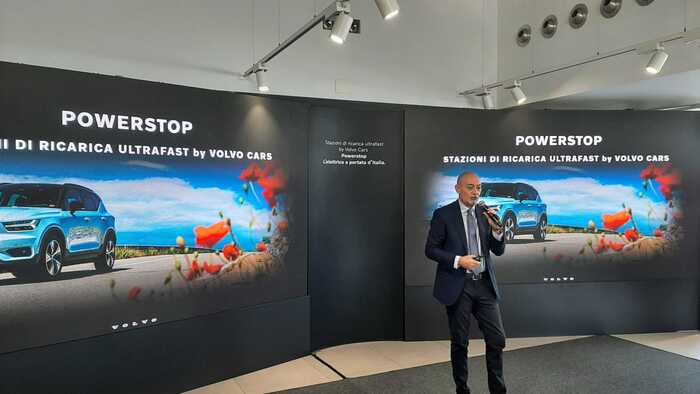 Volvo Powerstop - Le colonnine raggiungono Bari | Elettronauti.it