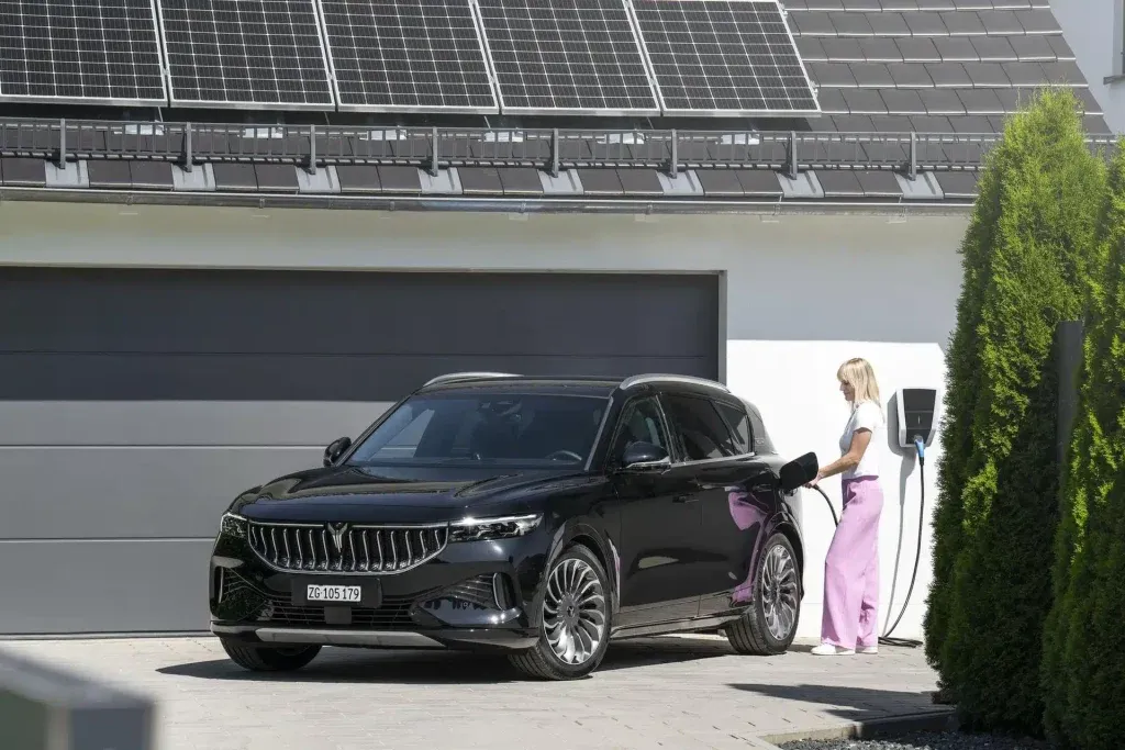 Voyah Free: l'e-SUV di lusso cinese per l'Europa | Elettronauti.it