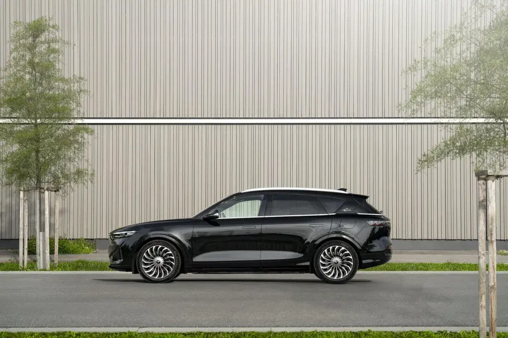 Voyah Free: l'e-SUV di lusso cinese per l'Europa | Elettronauti.it
