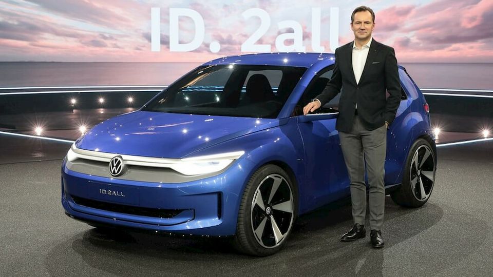 Il design dell'ID.2all da 27.000 dollari di Volkswagen è completo, mentre si profila il debutto.