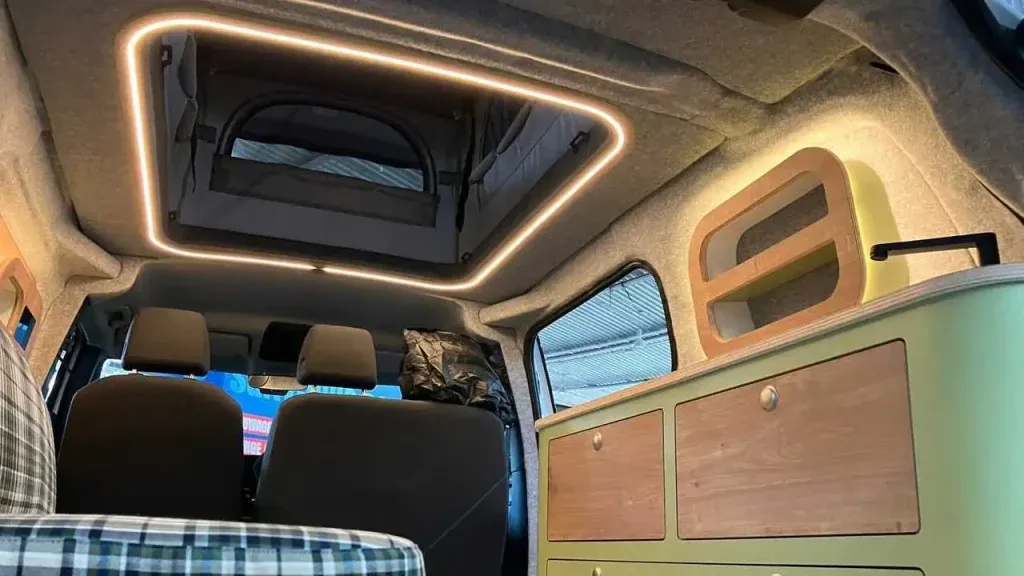 VW ID. Buzz - prima conversione in Camper | Elettronauti.it
