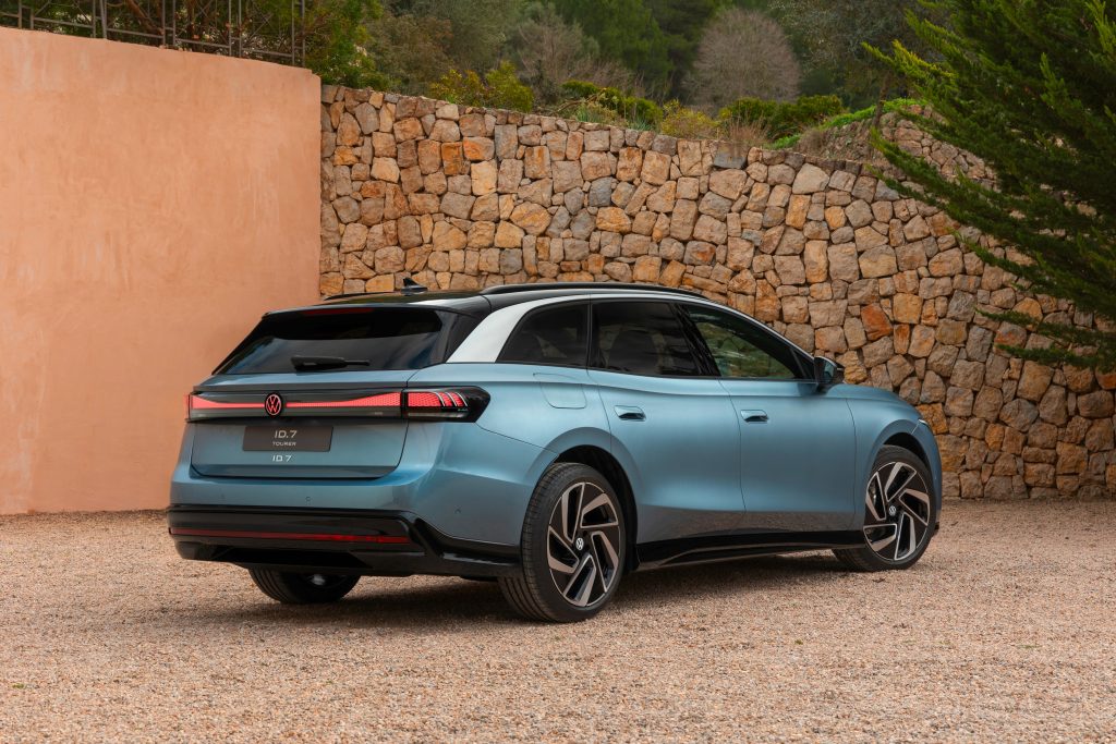 Volkswagen id7 tourer esterni | Elettronauti.it