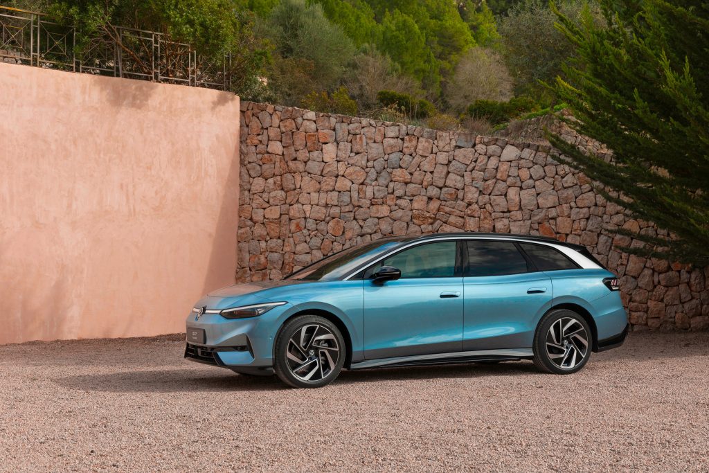 Volkswagen id7 tourer esterni | Elettronauti.it