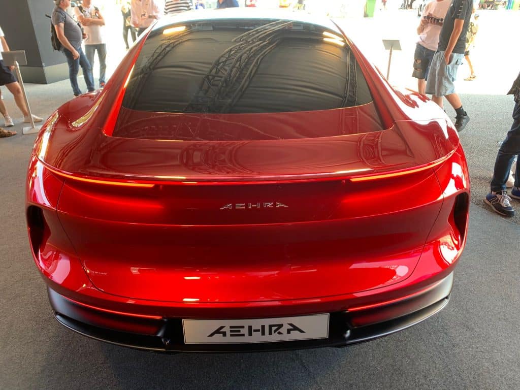 La nuova start-up Italiana AEHRA presenta la sua hypercar "Sedan" al MIMO 2023 | Elettonauti.it