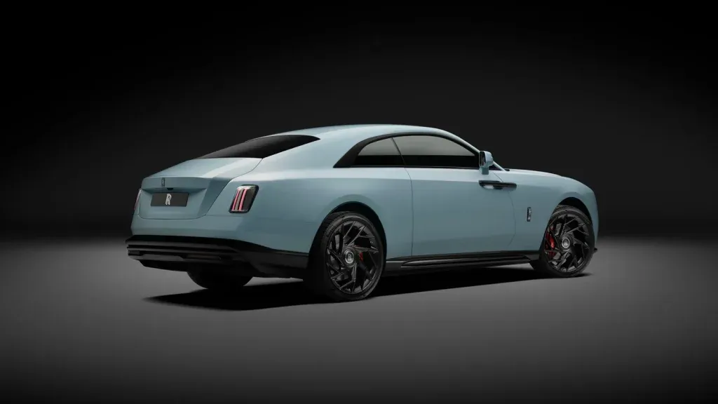 Rolls-Royce Spectre Series II: più autonomia e lusso | Elettronauti.it
