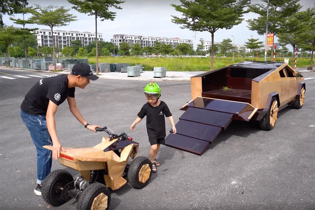Il Cybertruck superecologico è questo, realizzato in legno. | Elettronauti.it