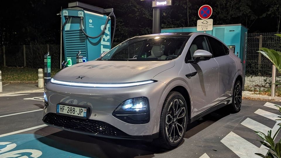 XPENG G6: SUV elettrico con incentivi e ricariche incluse