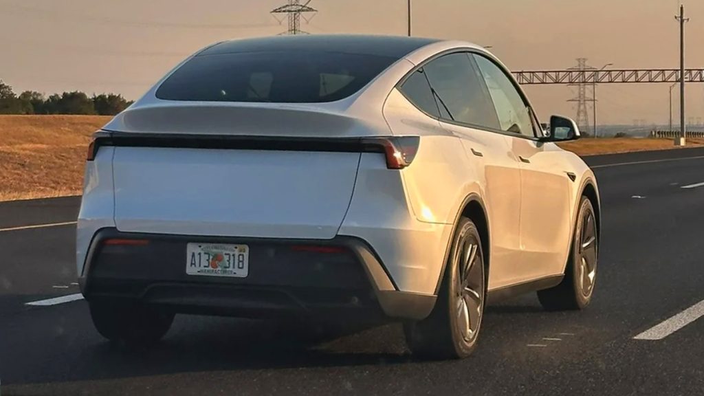 Tesla prepara la Model Y 2026 in versione economica | Elettronauti.it
