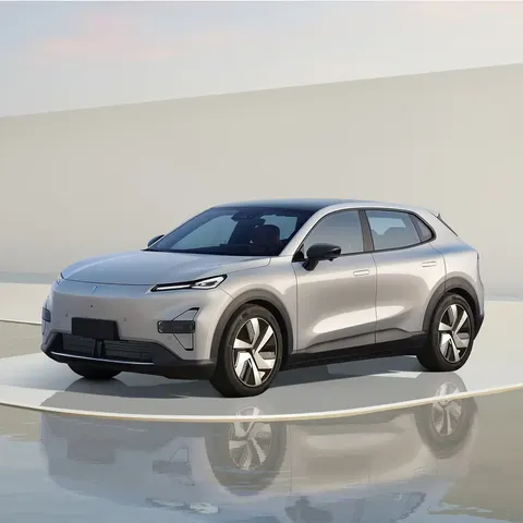 Elettronauti.it Changan Deepal S05 Anteriore 3-4
