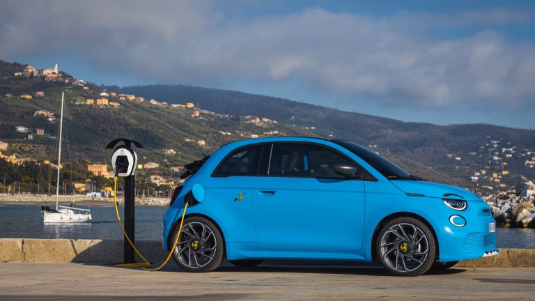 Abarth 500e Convertible