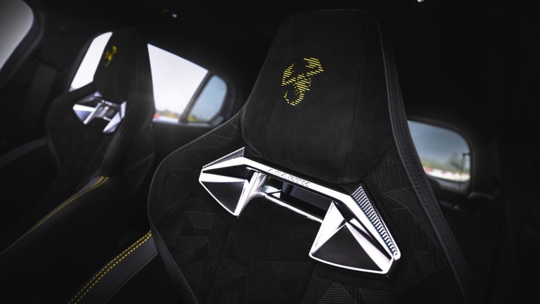 Abarth 600e Scorpionissima