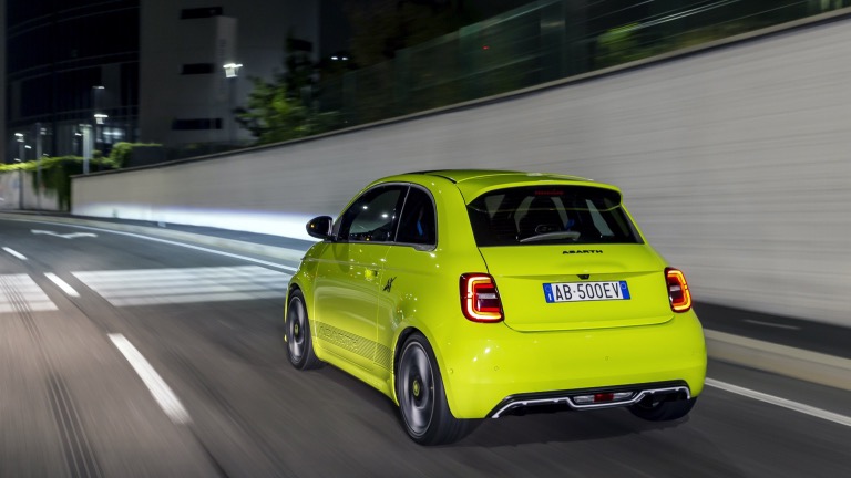 Abarth 500e Scorpionissima