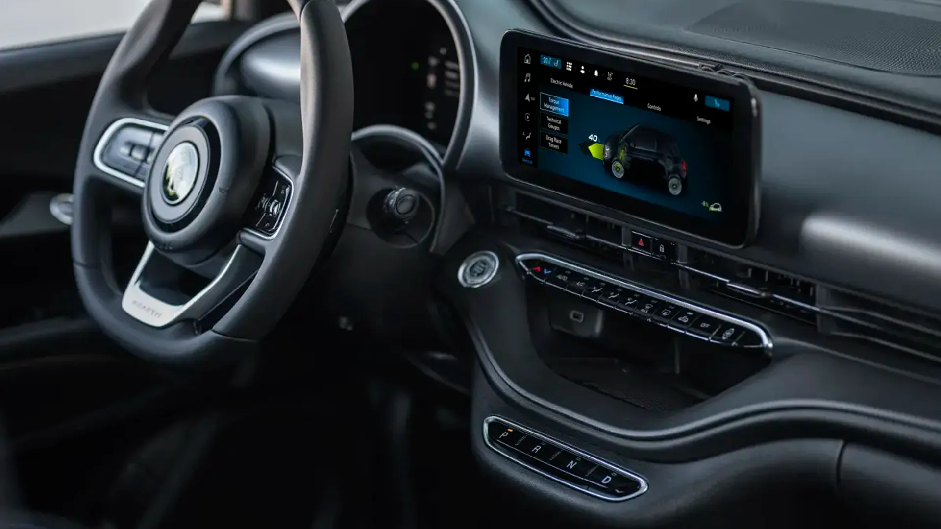Elettronauti - Abarth 500e Cabrio - Infotainment - Vista della plancia