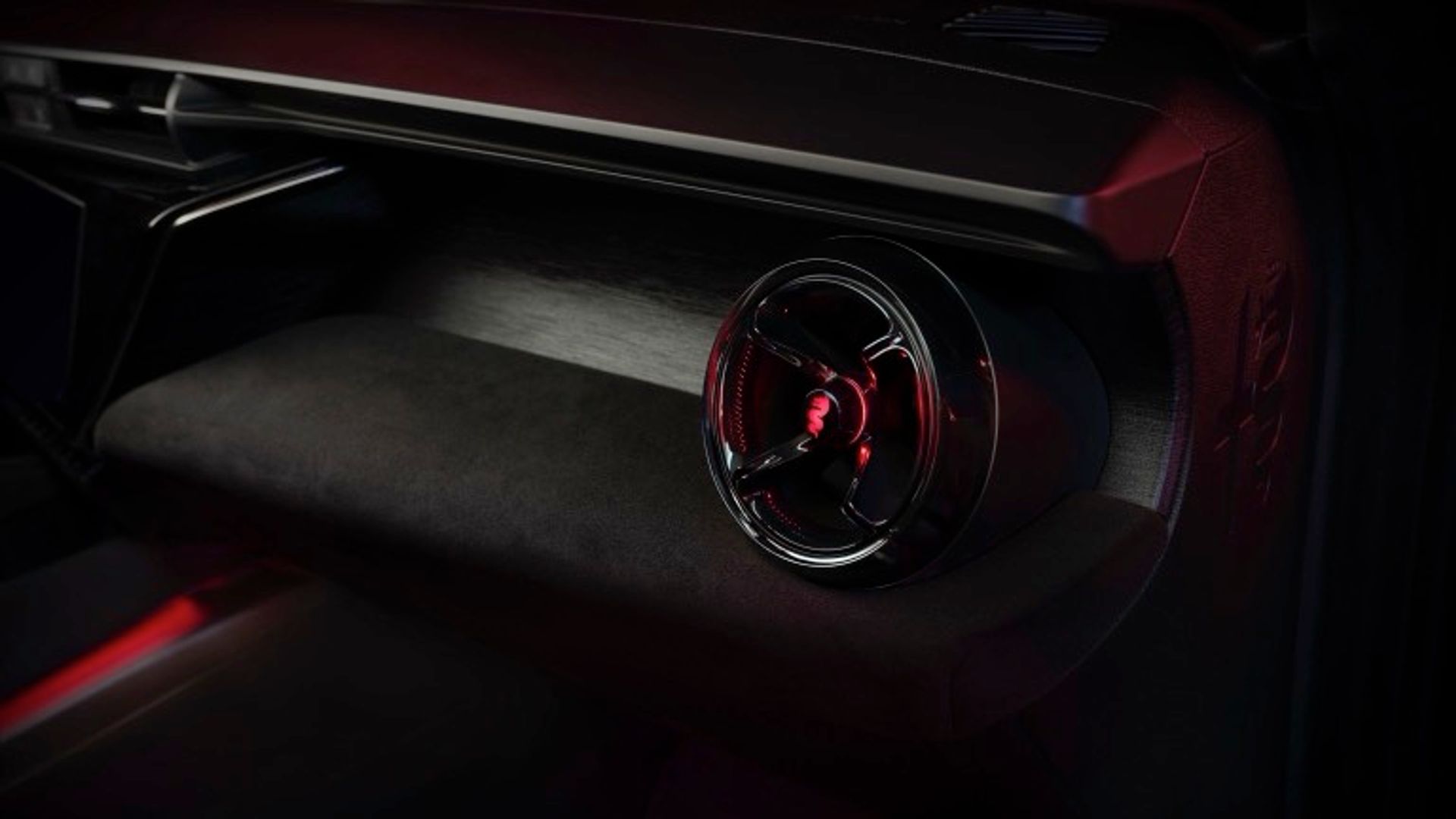 Alfa Romeo Junior Elettrica 54 kWh