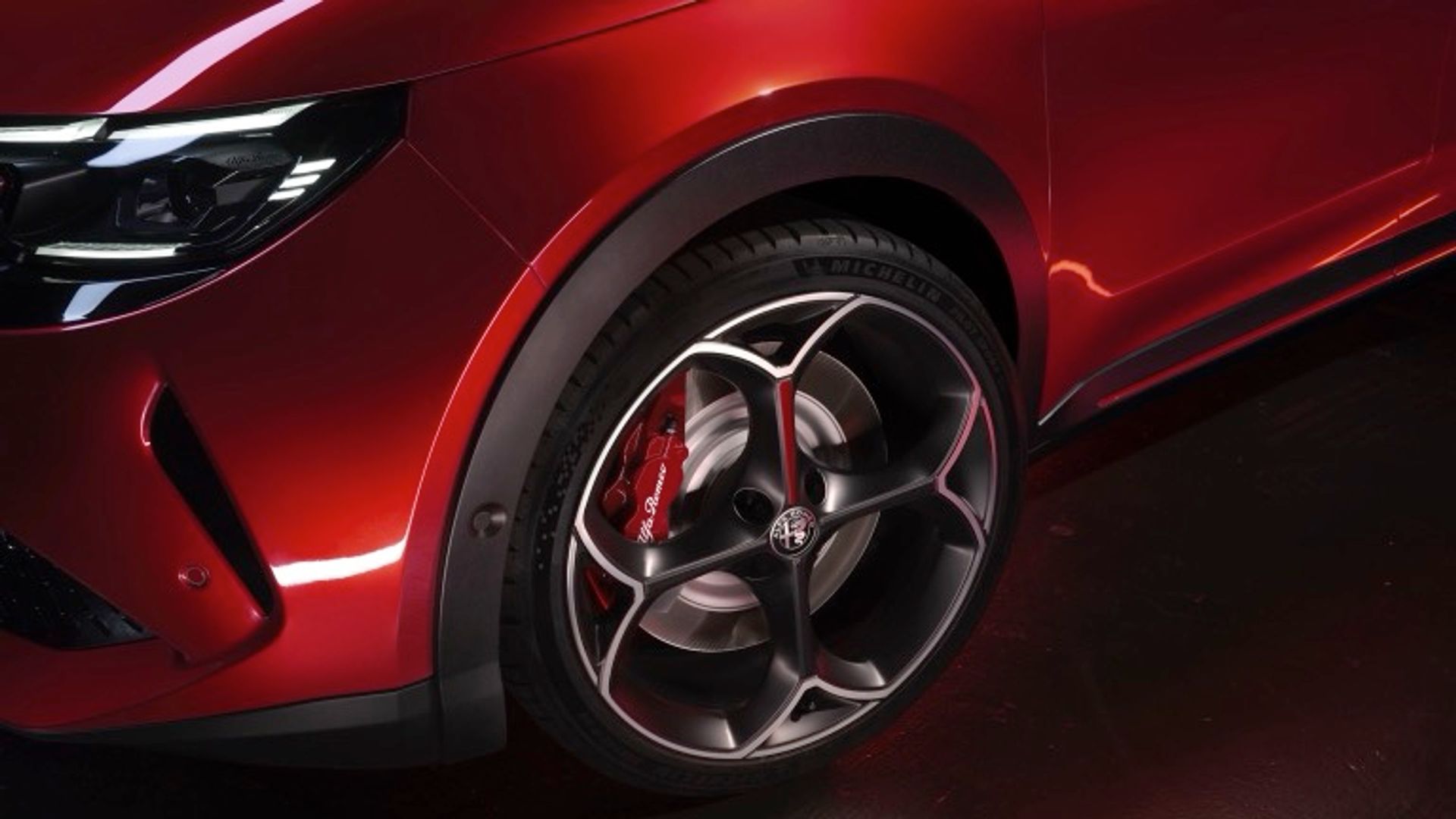 Alfa Romeo Junior Elettrica 54 kWh
