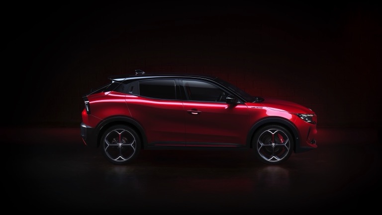 Alfa Romeo Junior Elettrica 54 kWh