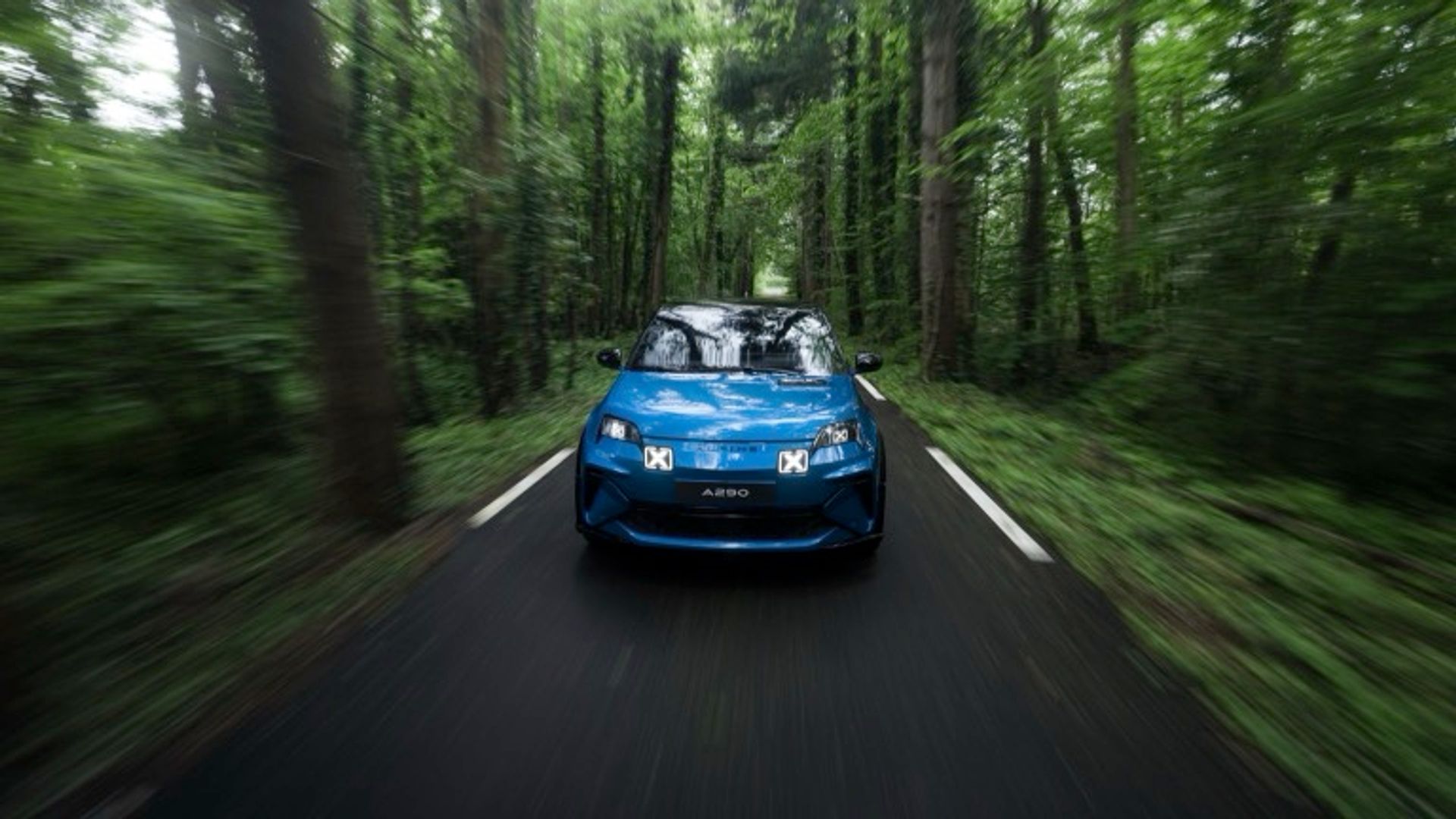 Elettronauti - Alpine A290 GT - Blu - Esterno - Vista anteriore a tre quarti
