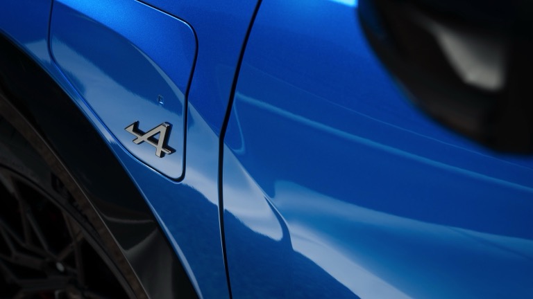Elettronauti - Alpine A290 GT - Blu - Esterno - Vista anteriore a tre quarti
