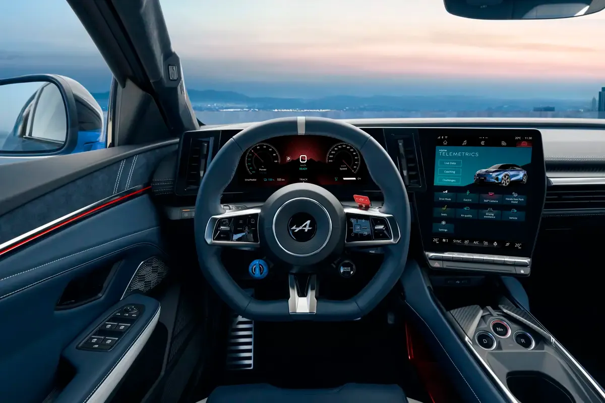 Elettronauti - Alpine A390 GT - Blu - Esterno - Vista anteriore a tre quarti