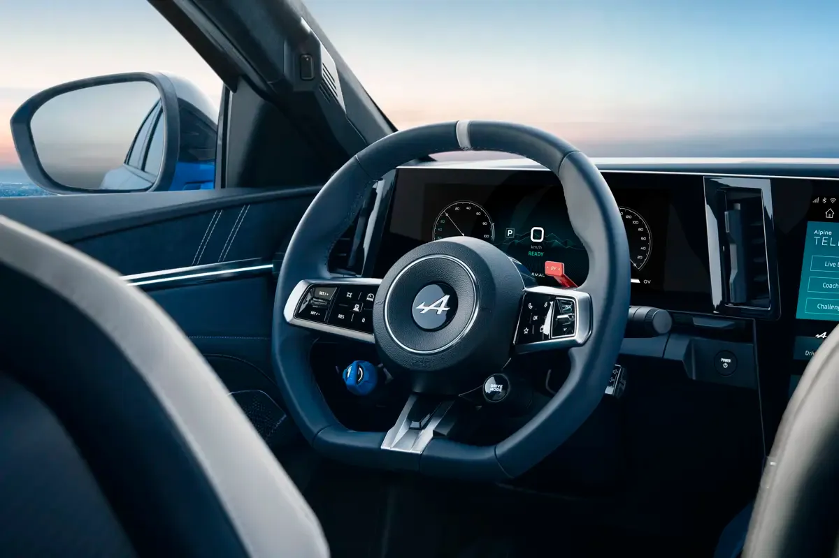 Elettronauti - Alpine A390 GT - Blu - Esterno - Vista anteriore a tre quarti